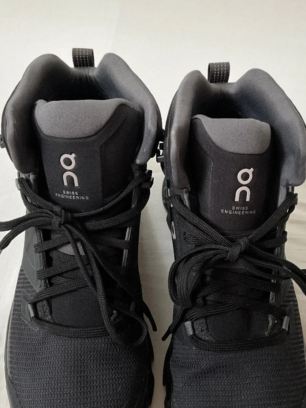 NWOB ON CloudRock Waterproof Hiking Boots Size 10 Black - Picture 9 of 15